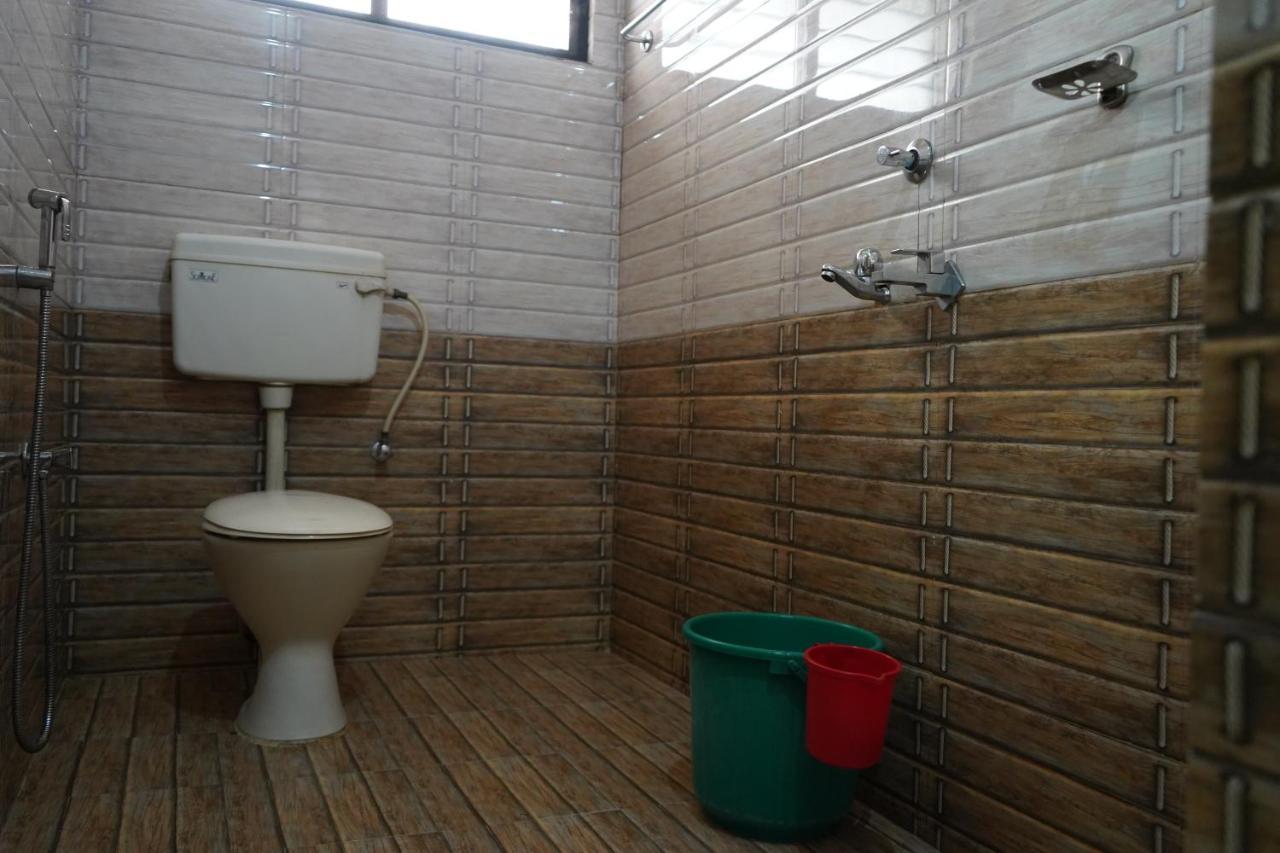 Sangeetha Tourist Home Thiruvananthapuram Zewnętrze zdjęcie